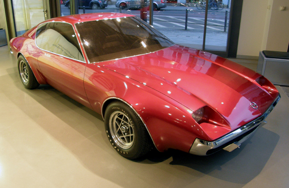 Hier eine Manta B Studie von 1972 absolut Geiler Wagen 