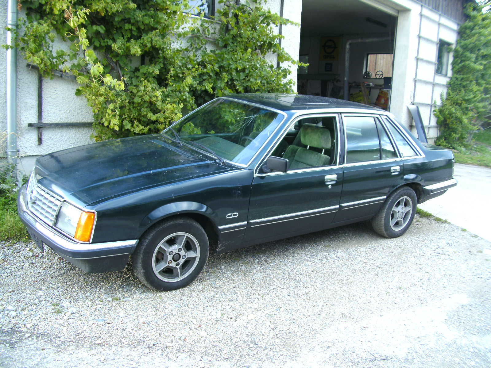 NEU ORIG OPEL Rekord E Commodore C Senator A Sitzbezug Vordersitze